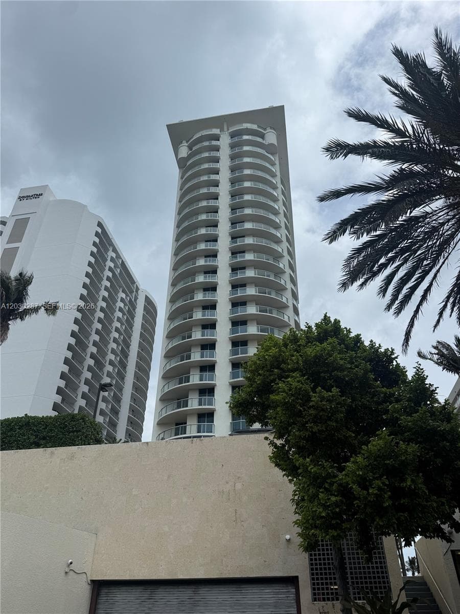 17315 Collins Ave 1406 photo 16