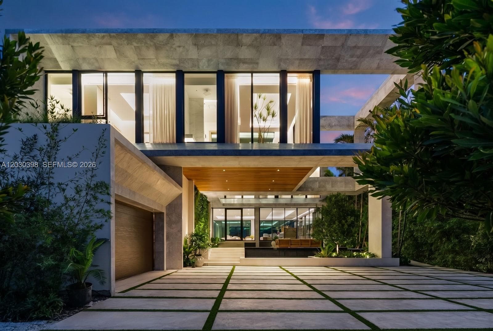 360 S Hibiscus Drive 5