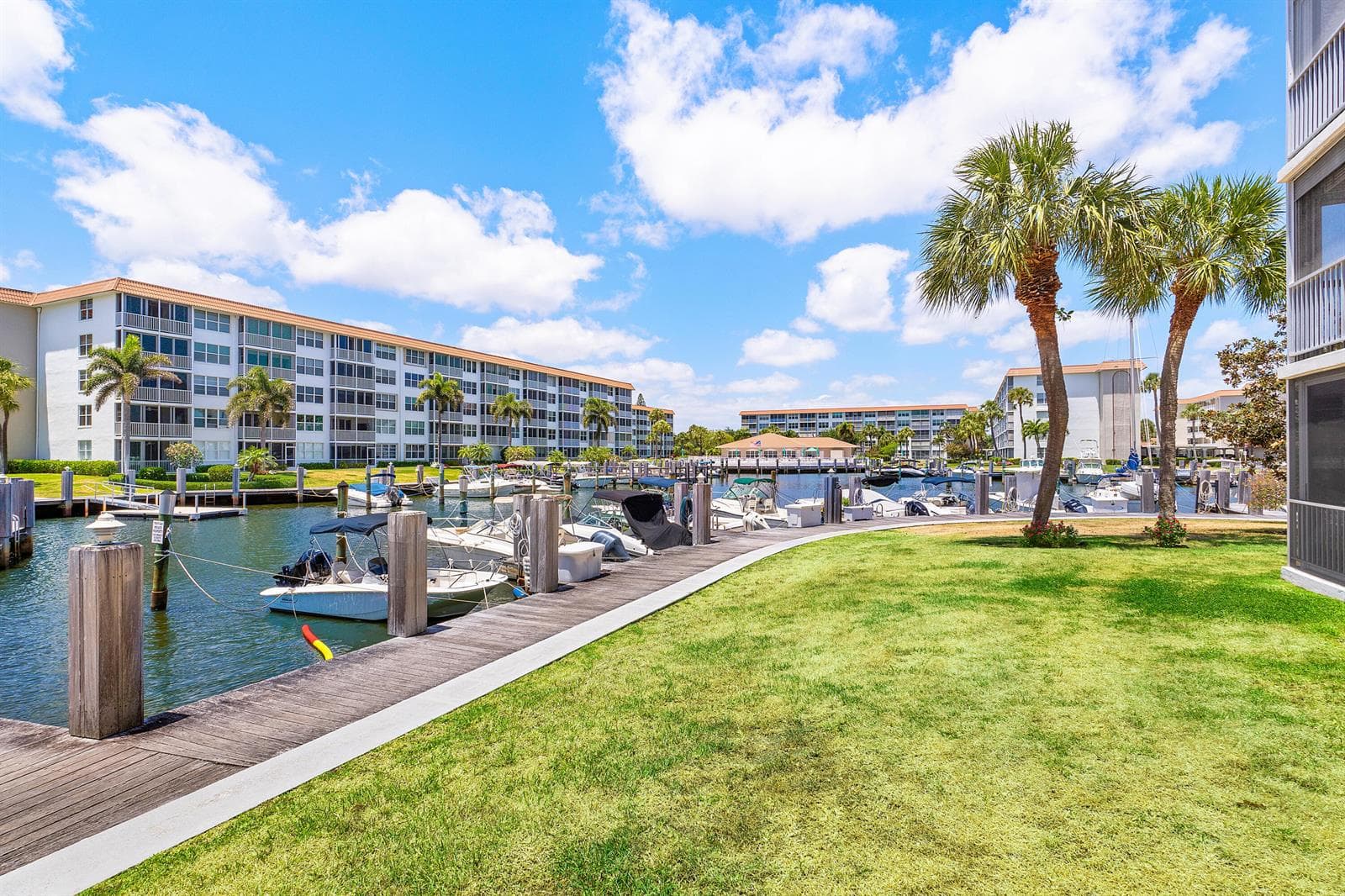 911 Gardenia Drive #154 1