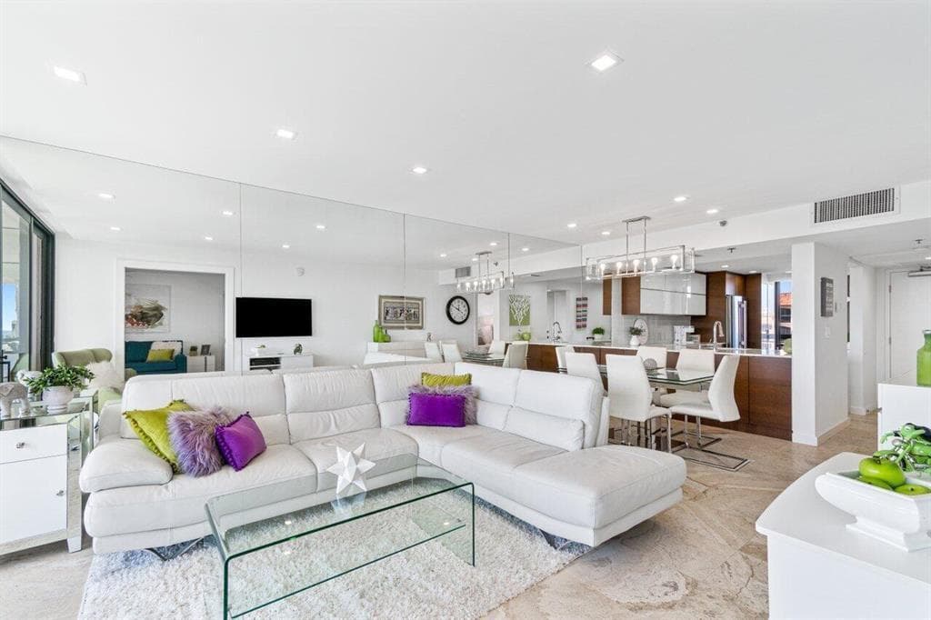 2707 N Ocean Boulevard #D603 5