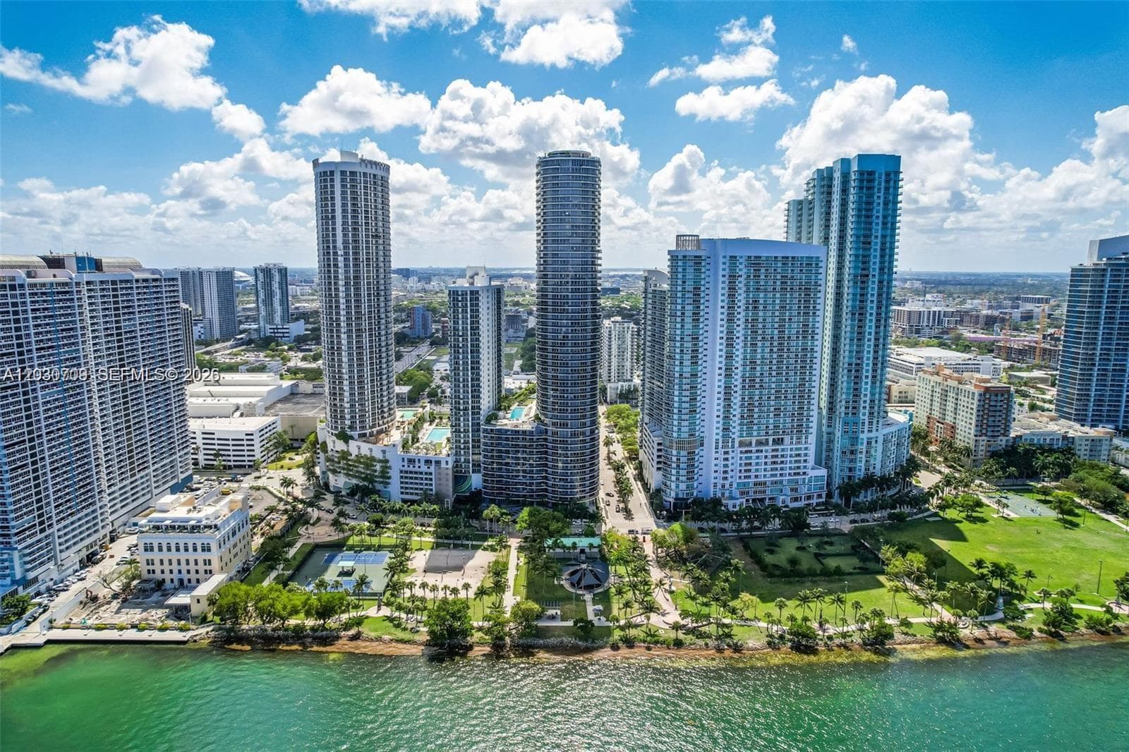1750 N Bayshore Dr 1204 photo 15
