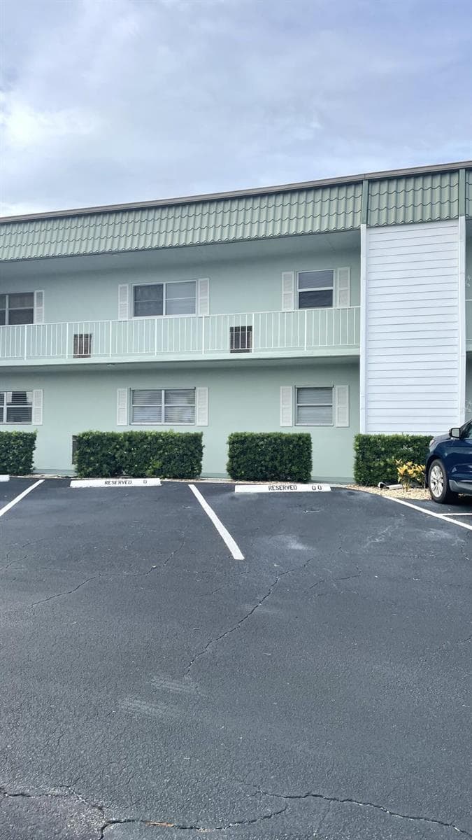 120 Wettaw Lane #112 1