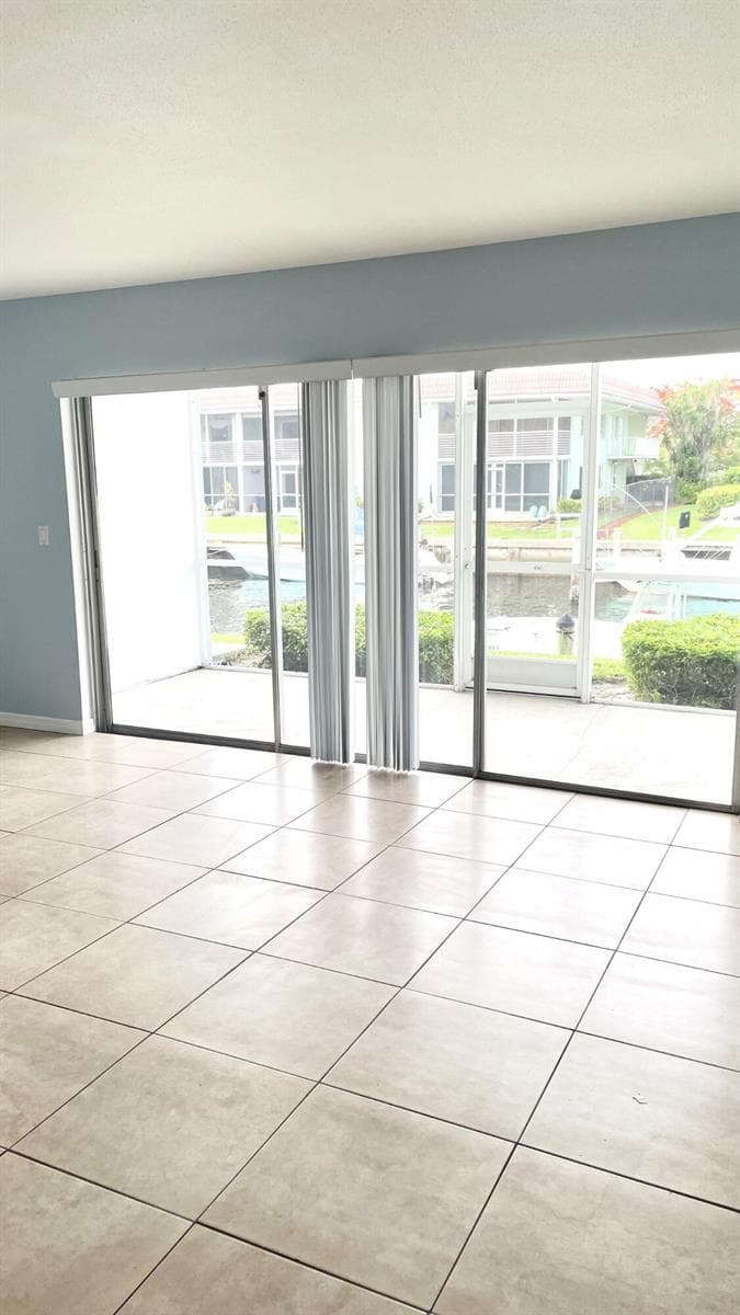 120 Wettaw Lane #112 4