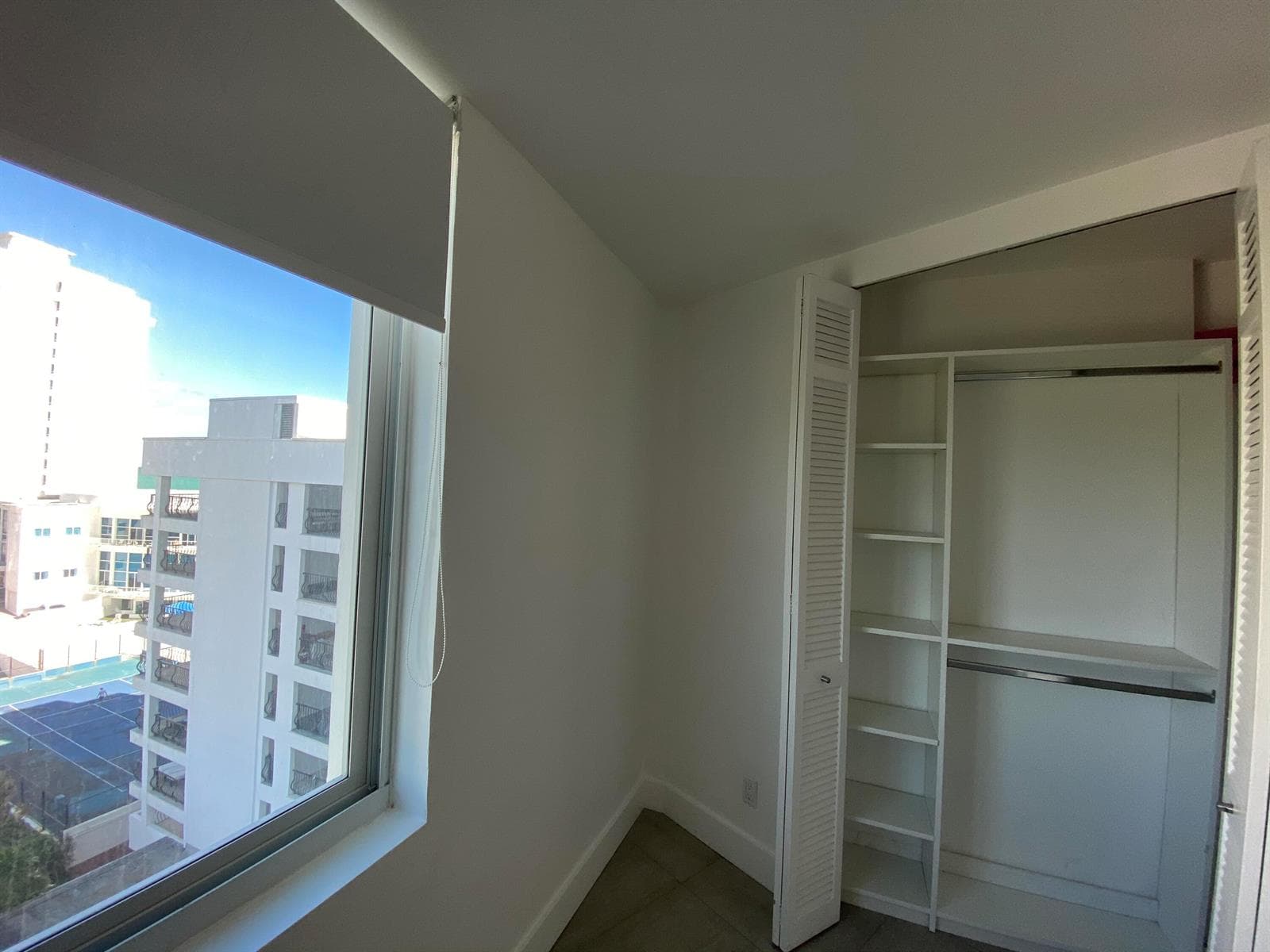 5401 Collins Avenue 620 photo 20