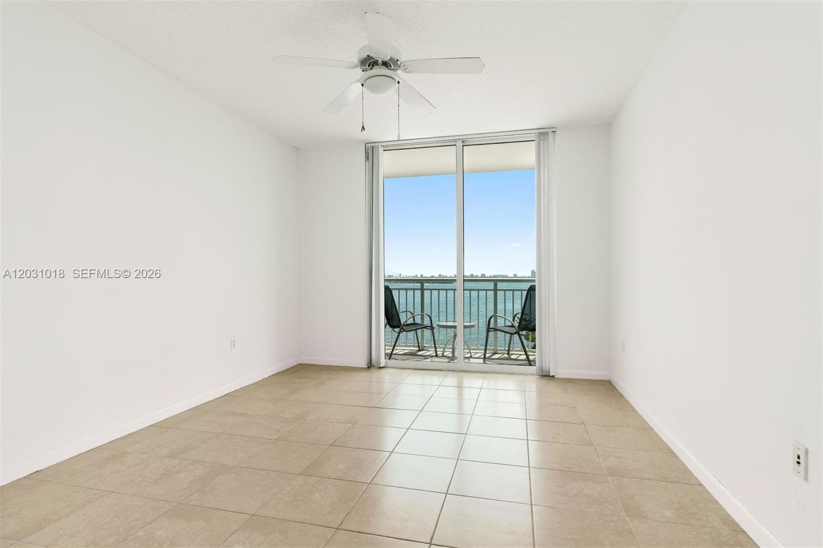 2000 N Bayshore Dr 420 photo 6