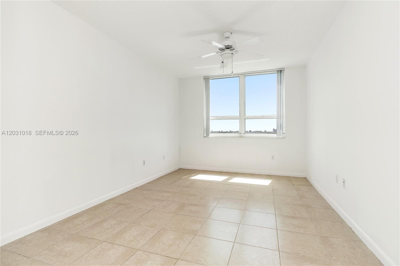2000 N Bayshore Dr 420 photo 10