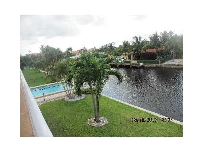 301 E Mcnab Road E #106 2