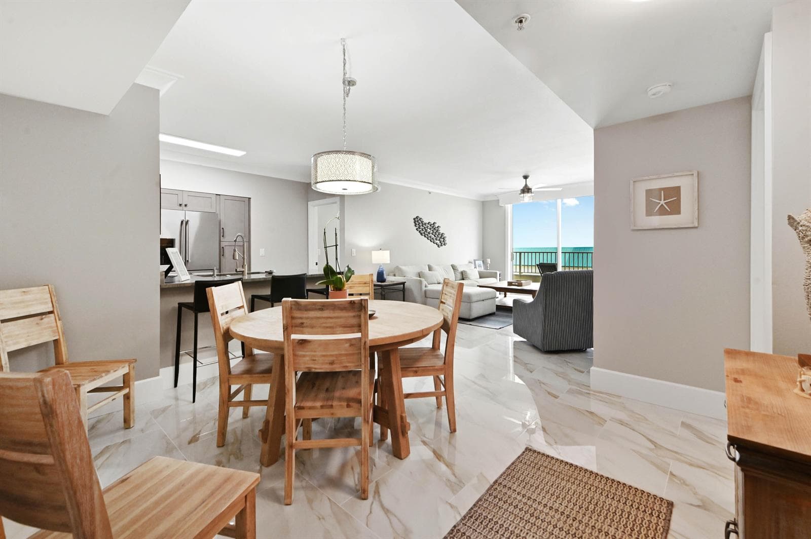 625 Casa Loma Boulevard #909 4