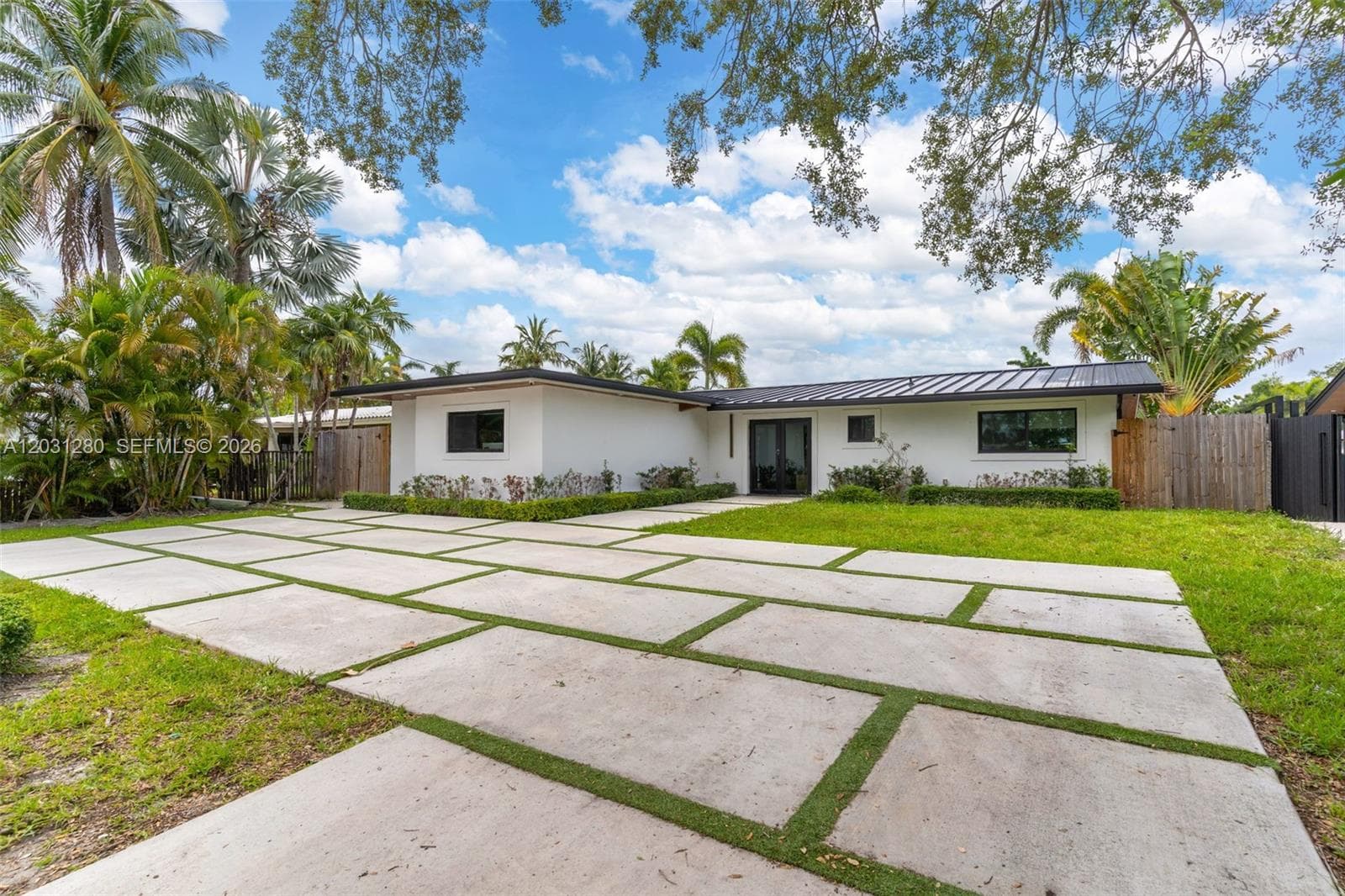 1713 SW 5th St 2