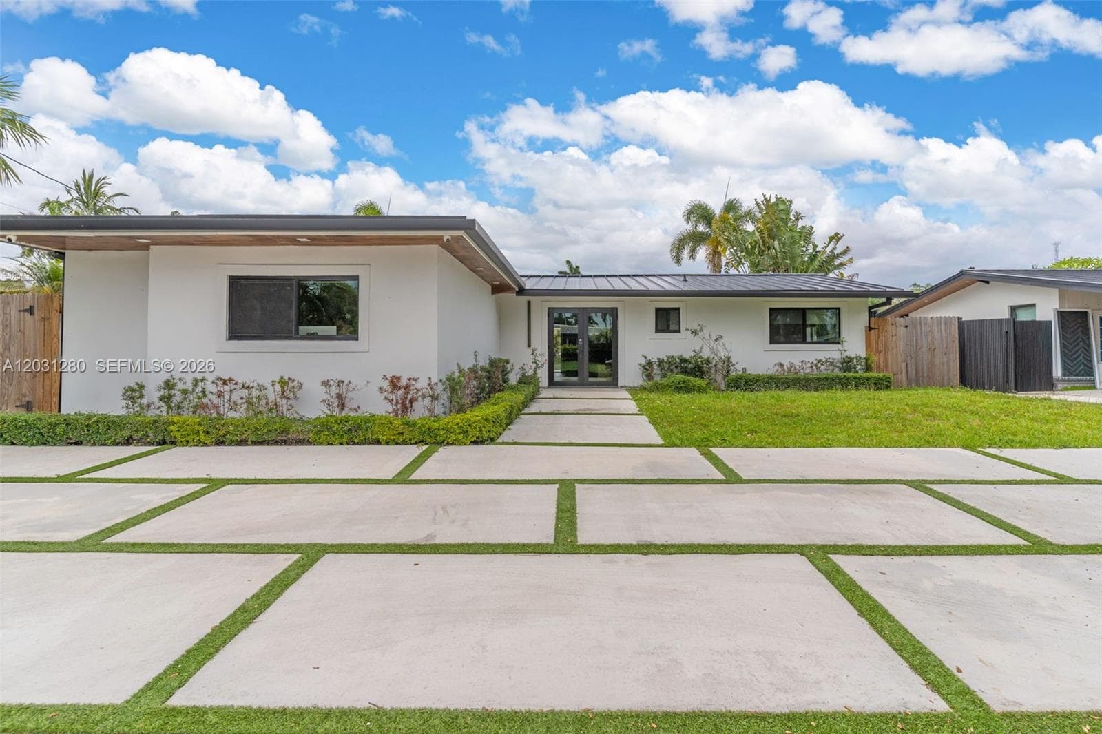 1713 SW 5th St 1