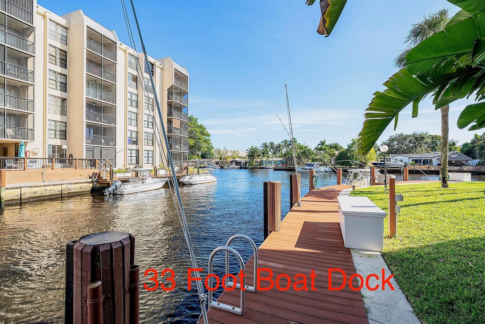 18 Royal Palm Way Way #109 2