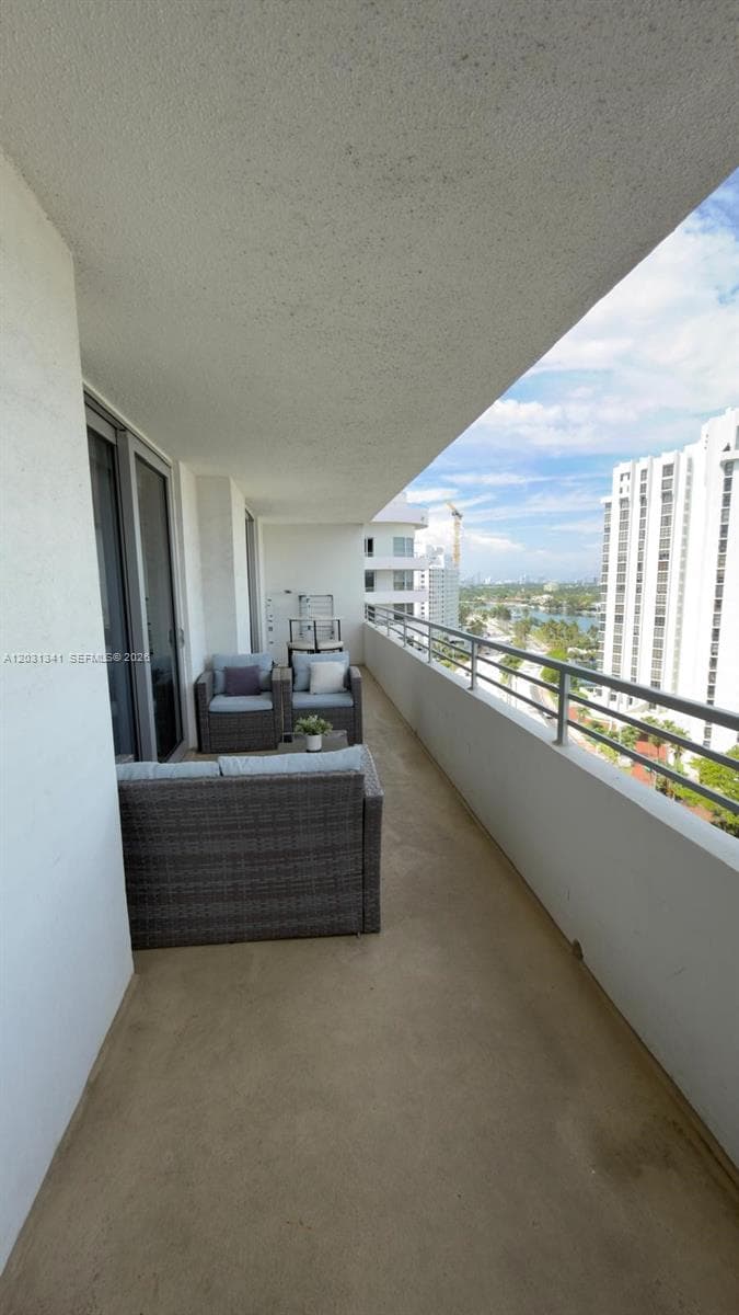 5555 Collins Ave 16W photo 19