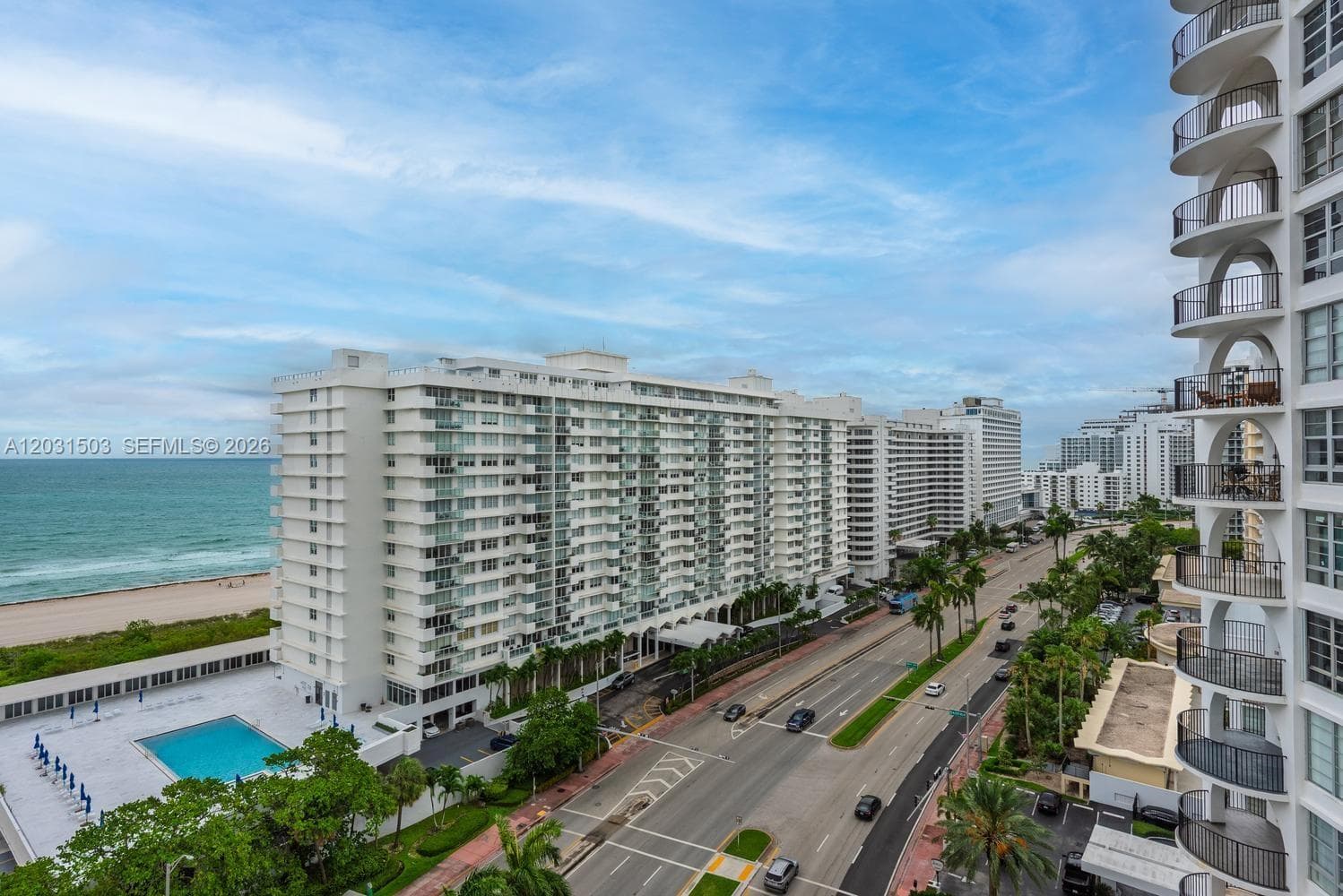 5660 Collins Ave #14C 2