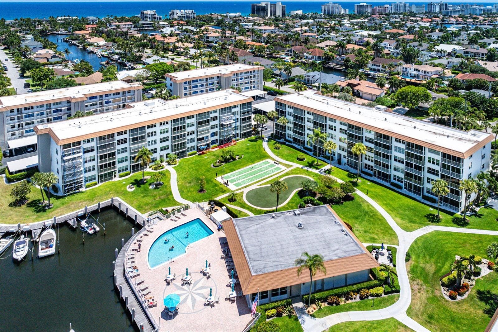 911 Gardenia Drive #153 3