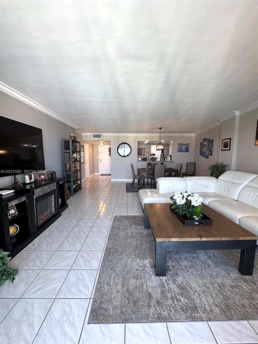 3800 S Ocean Dr 1816 (AVAILABLE NOW) photo 5