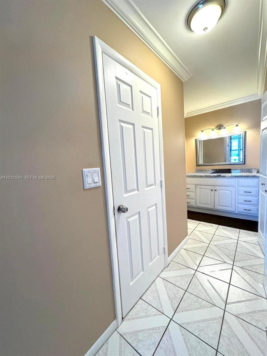 3800 S Ocean Dr 1816 (AVAILABLE NOW) photo 14