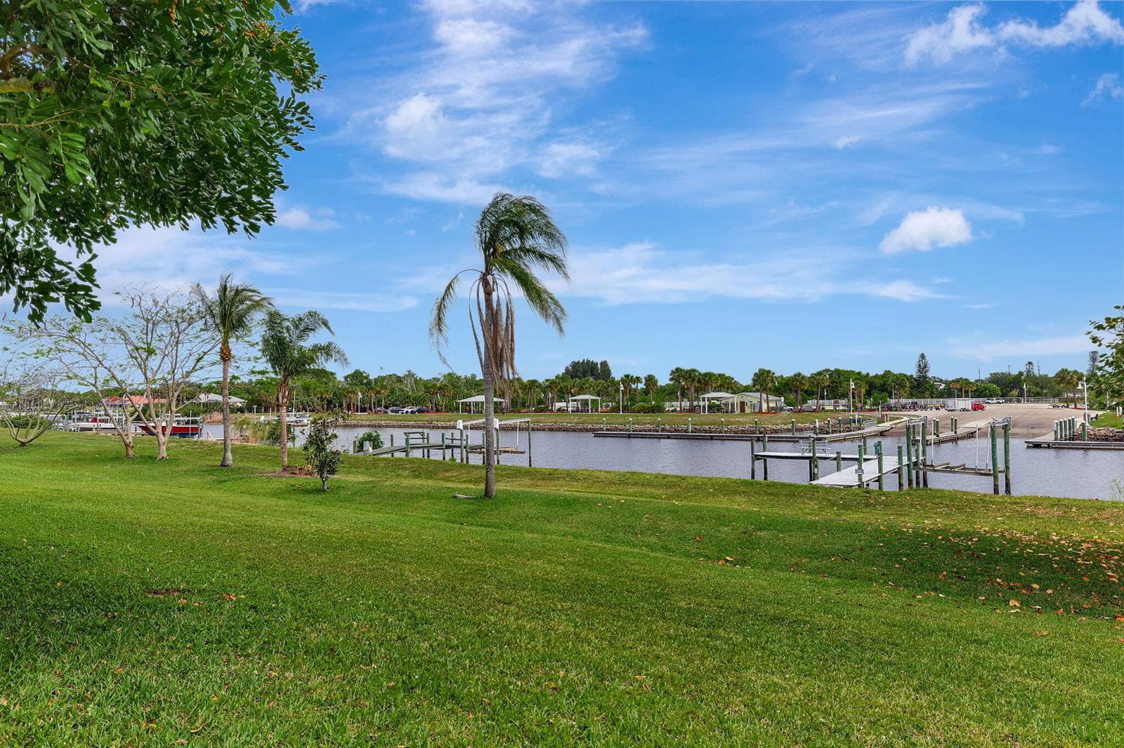 2704 SE Eagle Drive 3