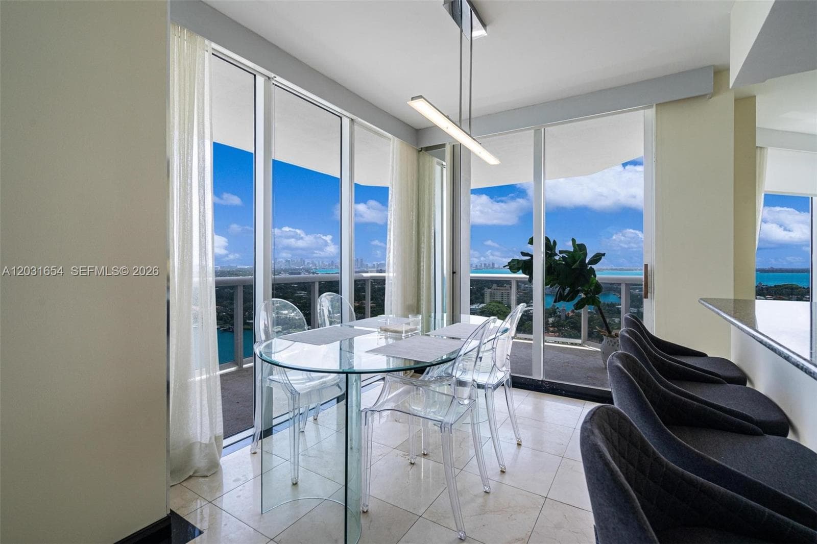 4779 Collins Ave 2305 photo 13