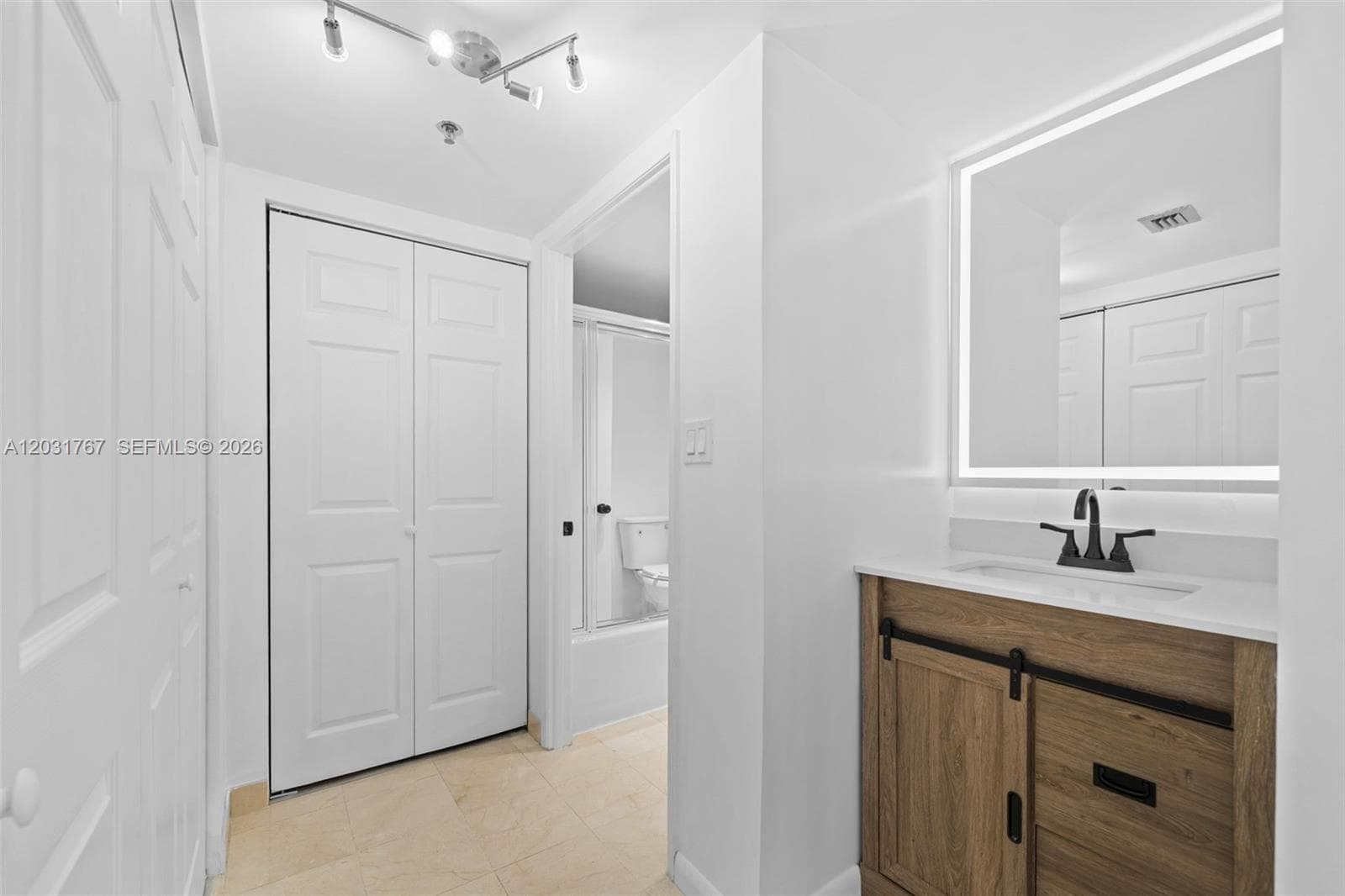 20505 E Country Club Dr 1938 photo 12