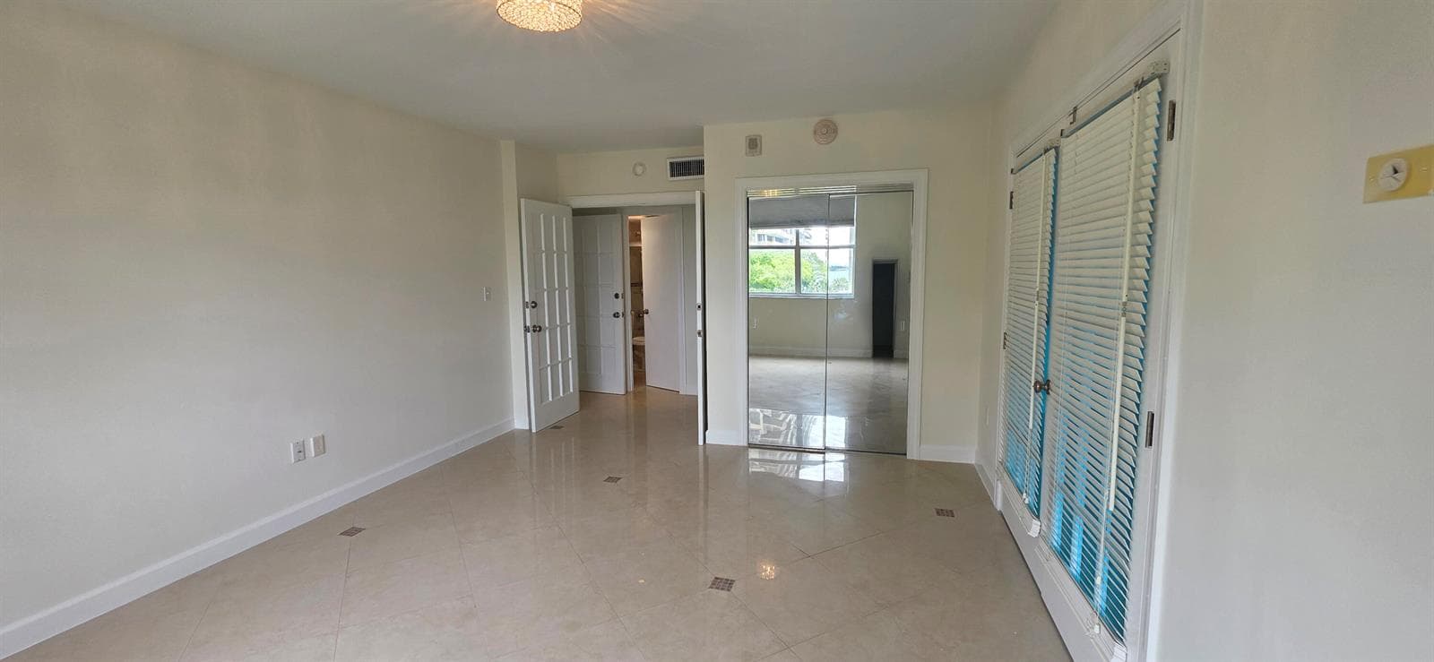 11111 Biscayne Boulevard Tower 2 - 4C or 427 photo 14
