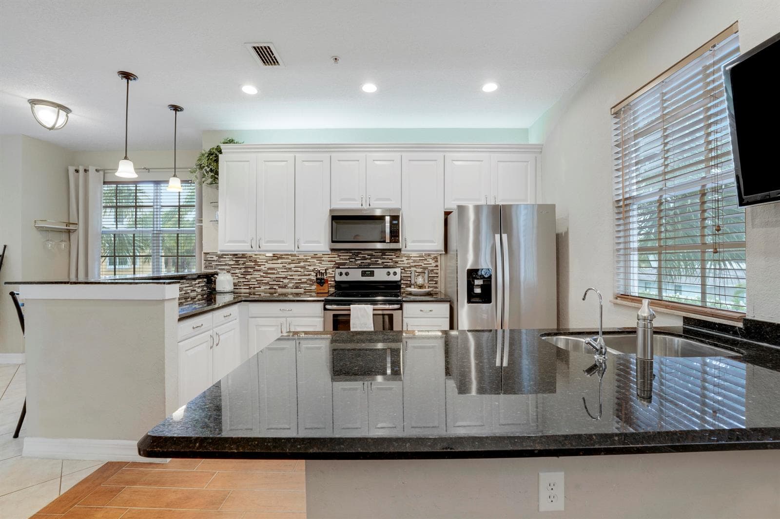 115 Harbors Way 5