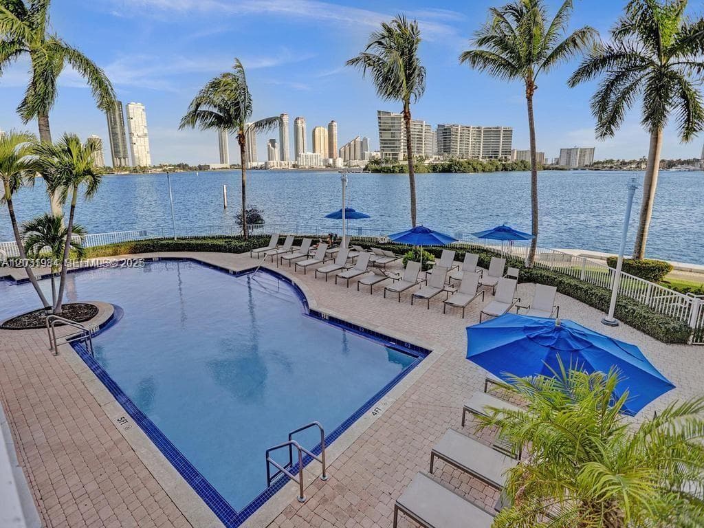 3370 Hidden Bay Dr 1205 photo 25