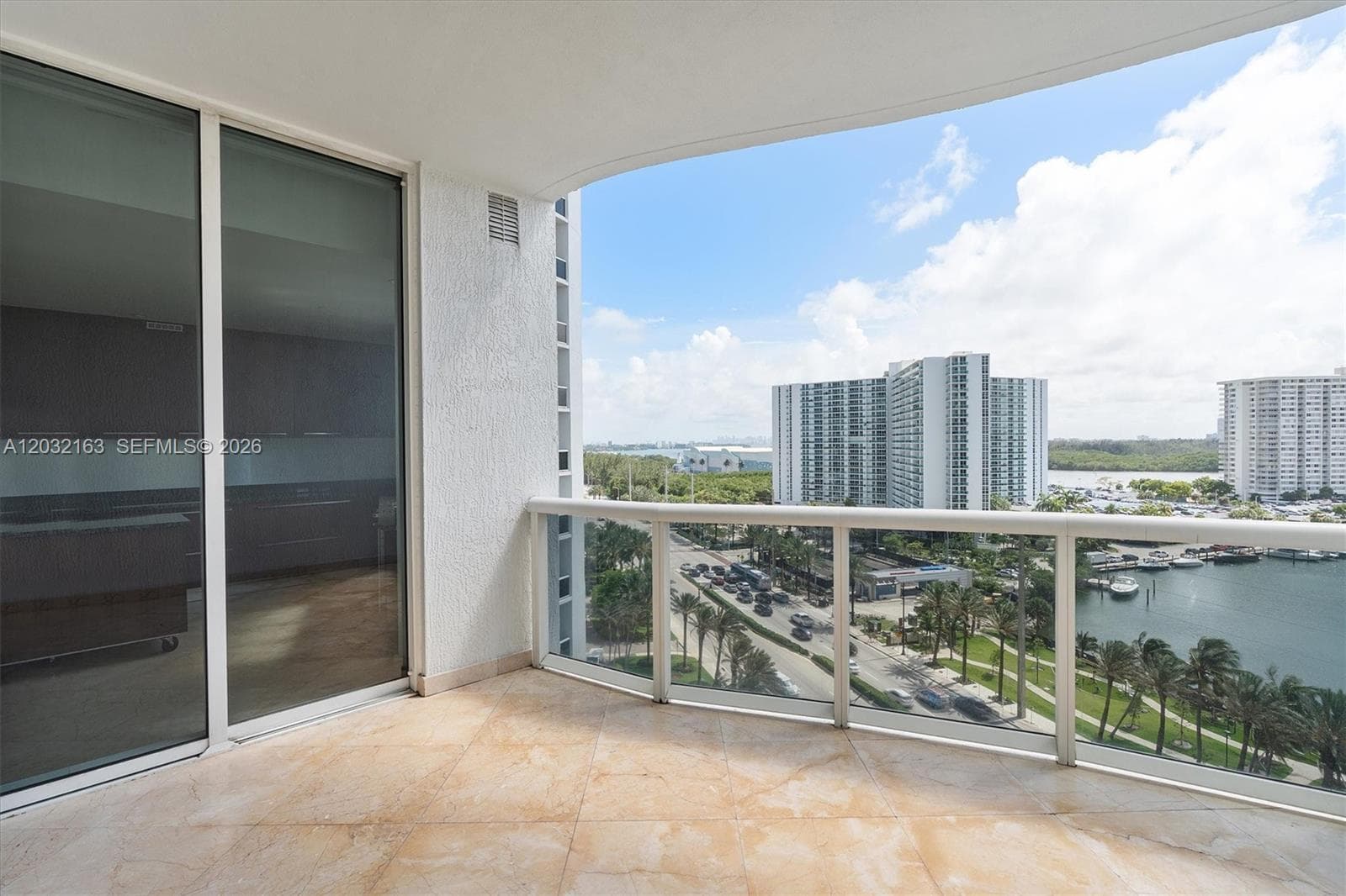 15901 Collins Ave 904 photo 17