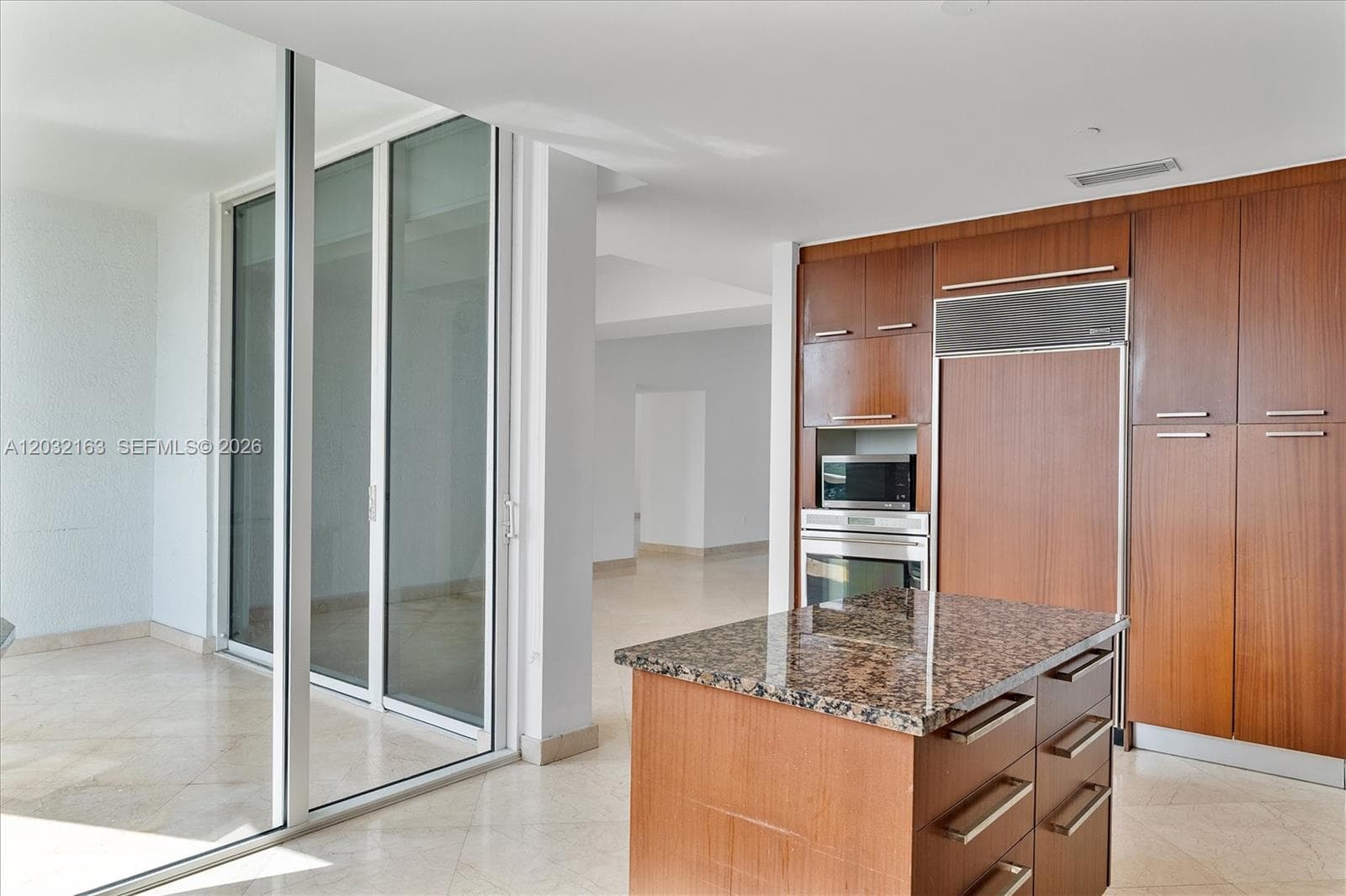 15901 Collins Ave 904 photo 24