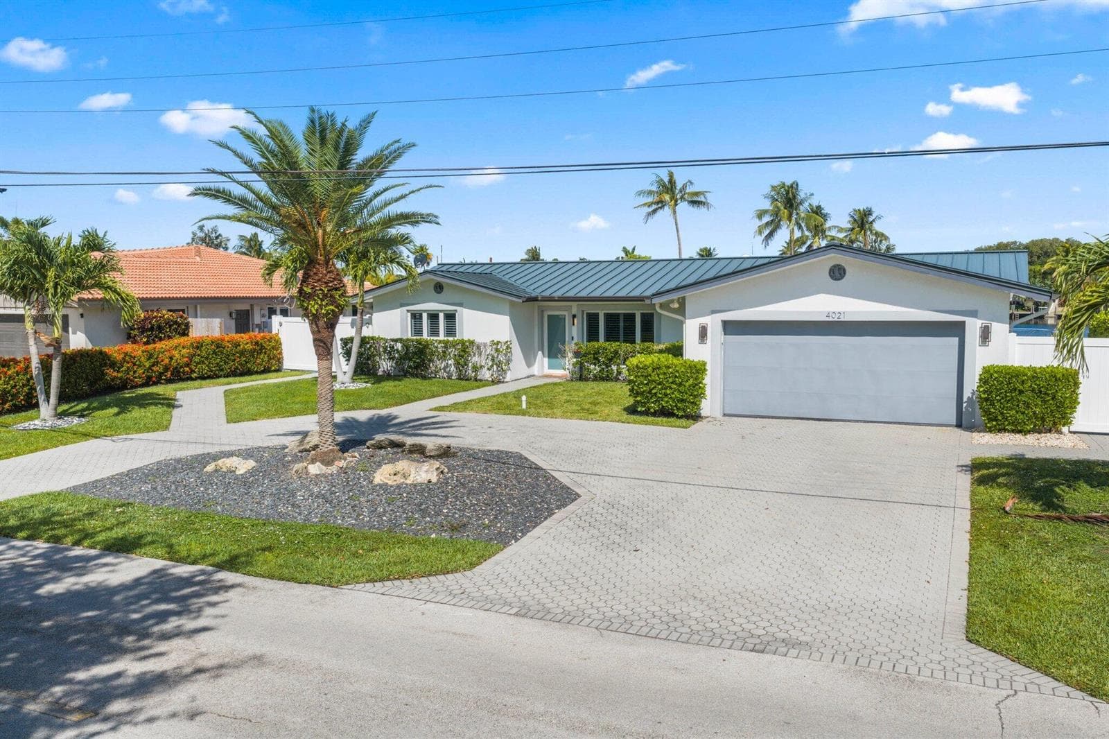 4021 NE 27th 1