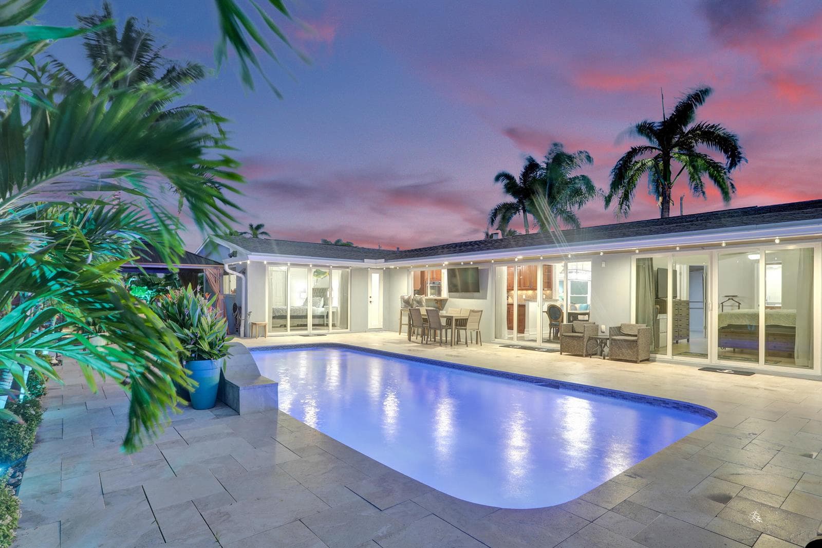 411 SW 18th Court 1