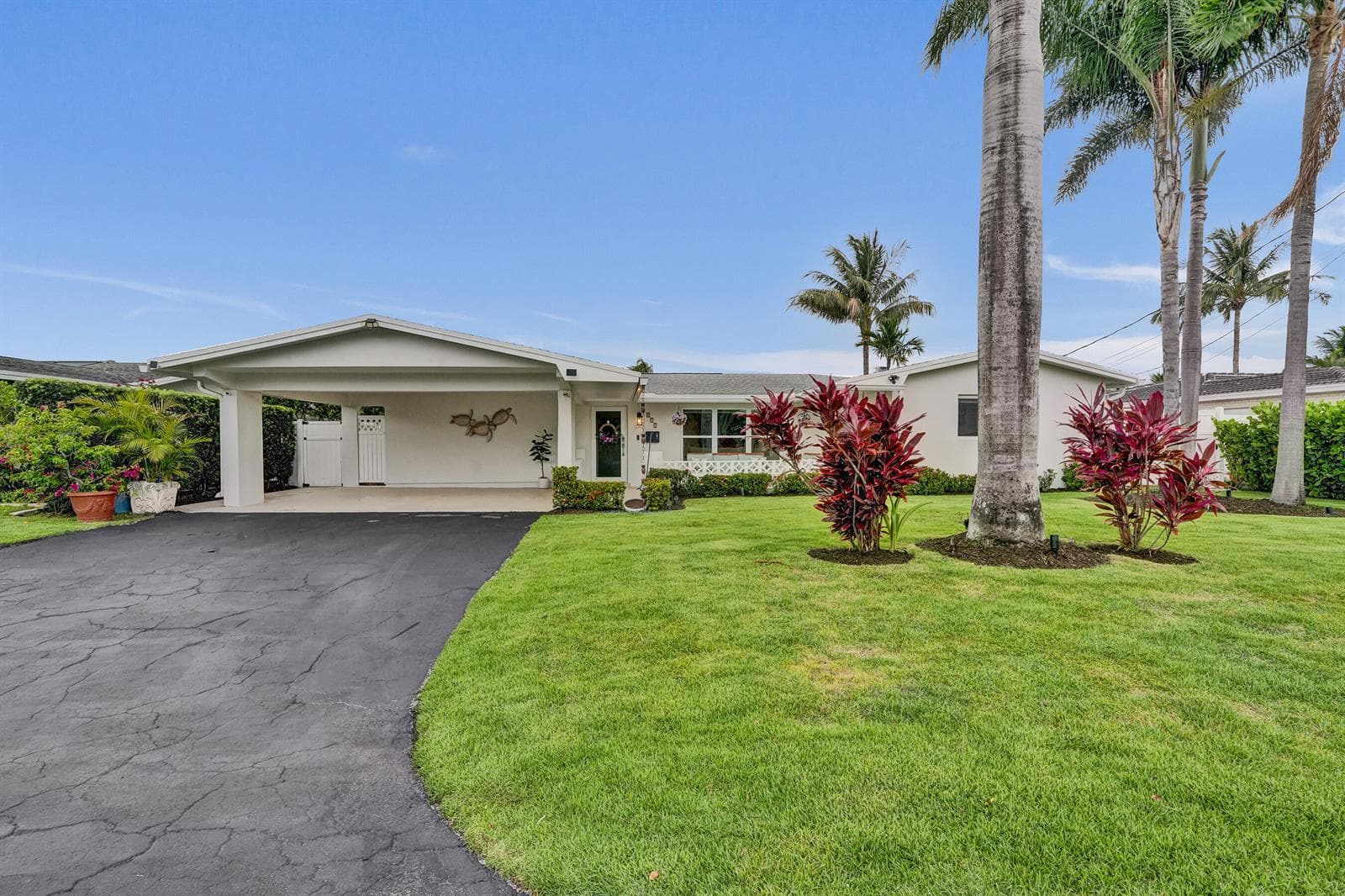411 SW 18th Court 4