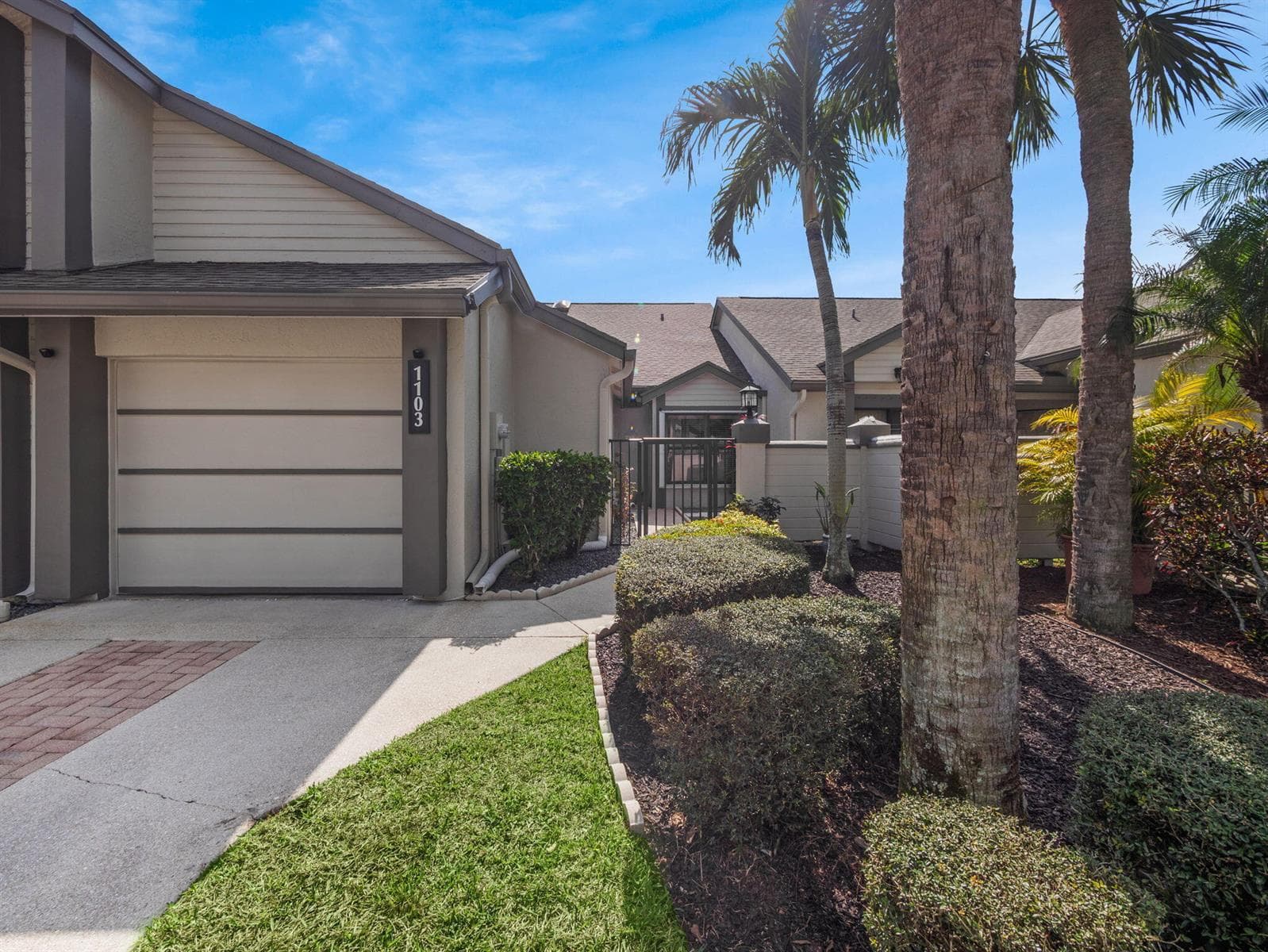 1103 Landings Boulevard 1