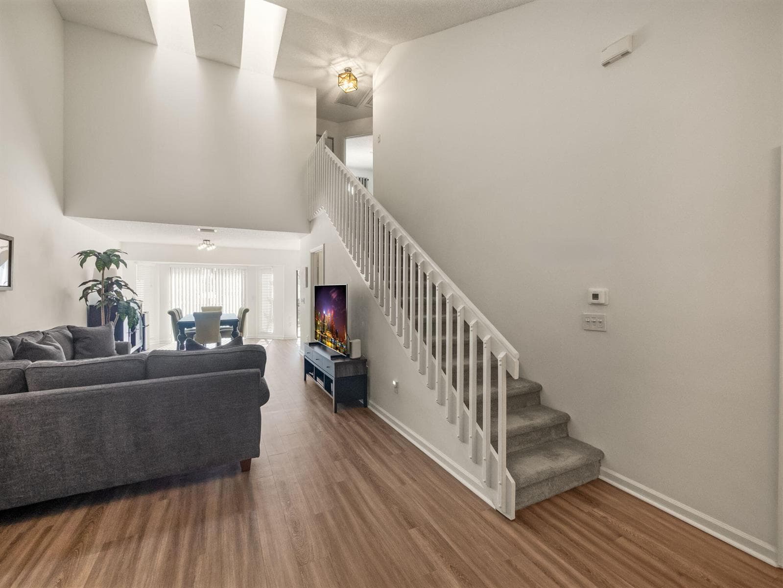 1103 Landings Boulevard 5
