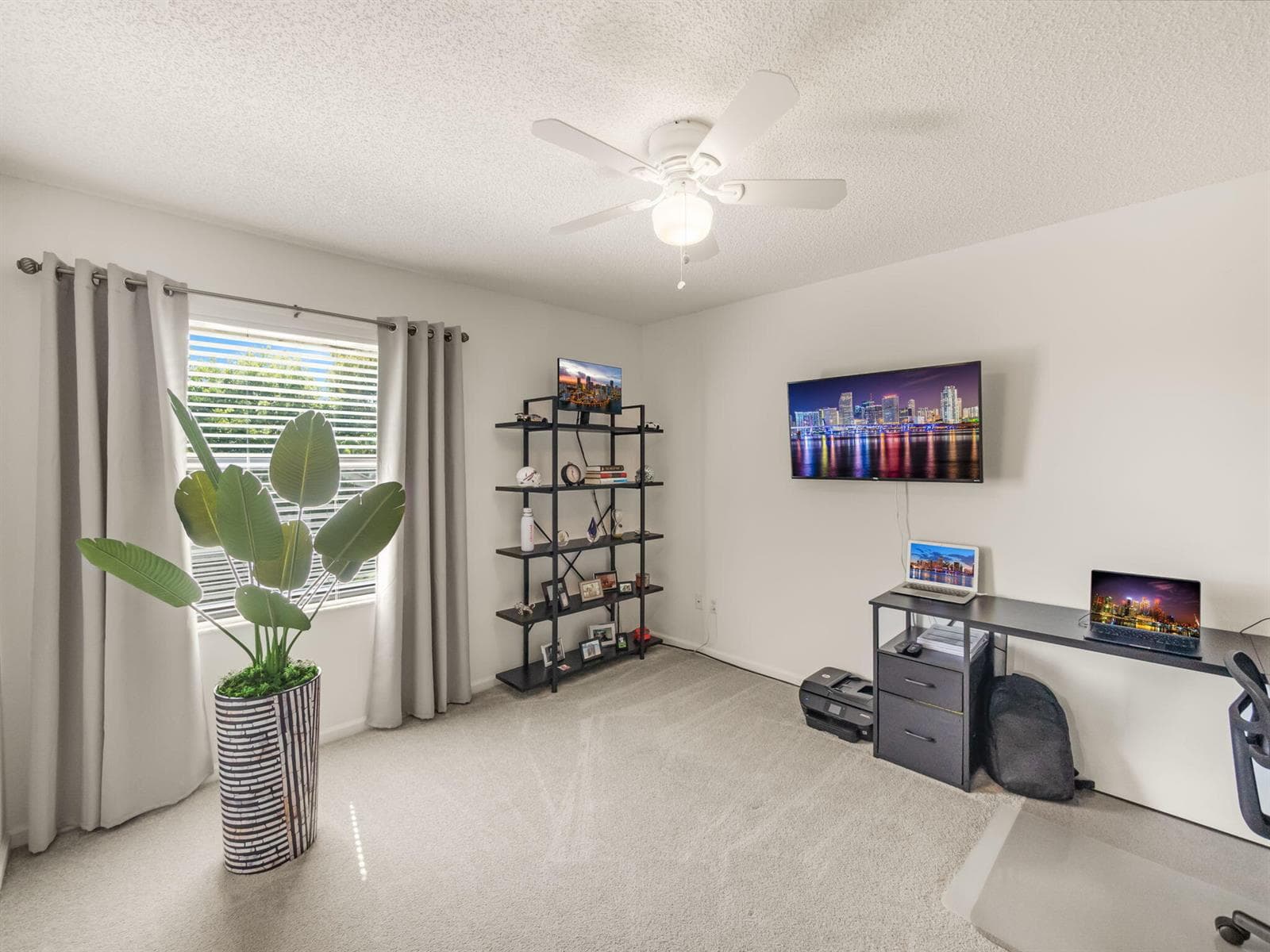 1103 Landings Boulevard photo 19