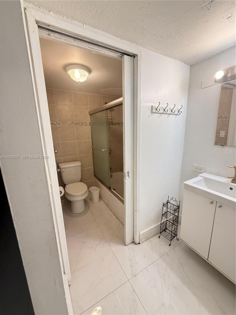 17021 N Bay Rd 103 photo 22
