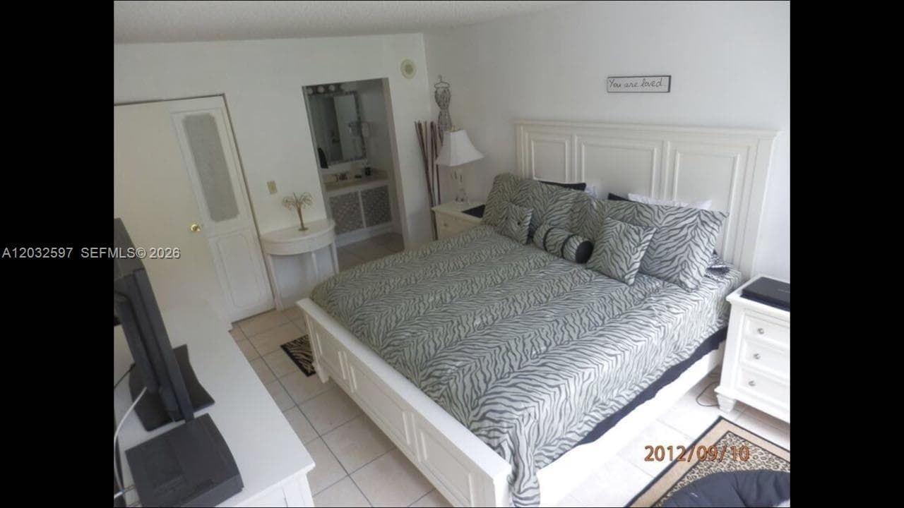 17021 N Bay Rd 103 photo 21