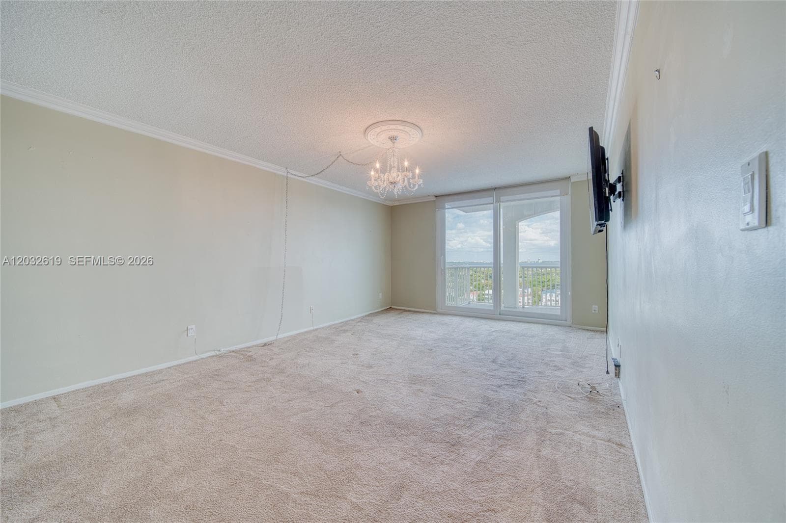 5401 Collins Ave 1135 photo 18
