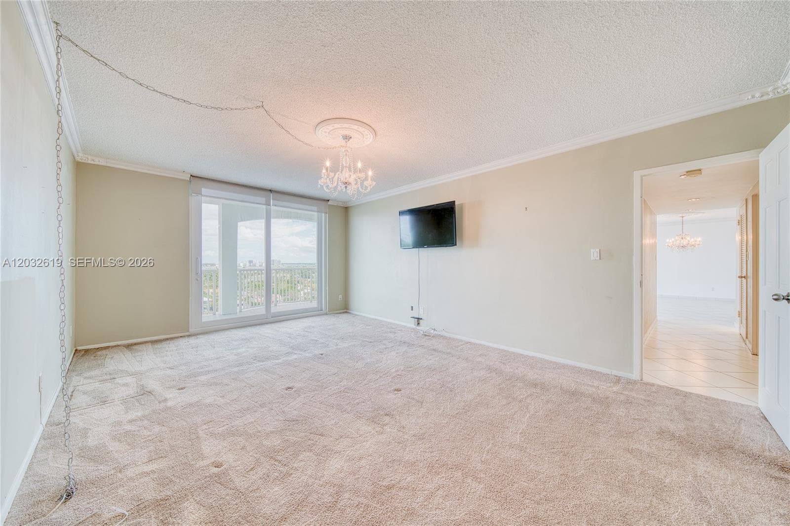 5401 Collins Ave 1135 photo 19