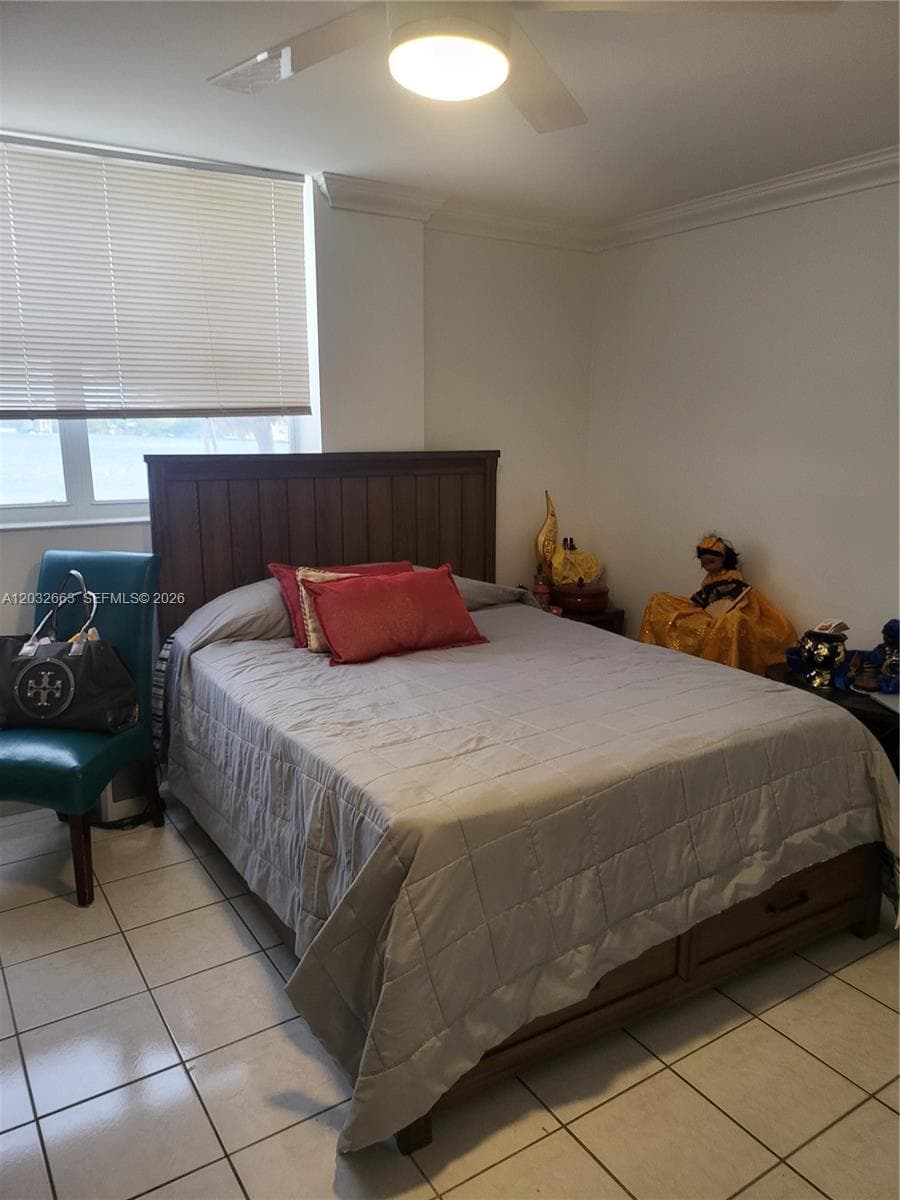 290 174th St M19 photo 19