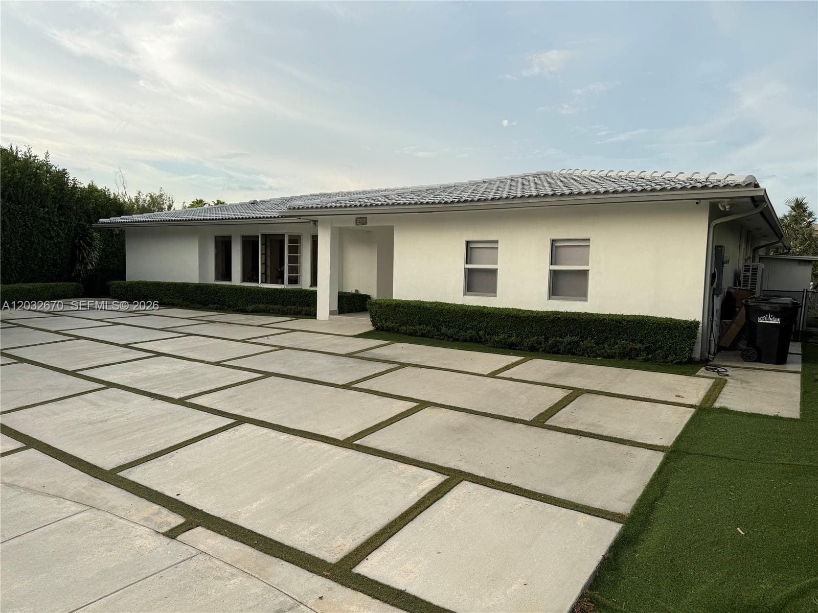 13305 Biscayne Island Ter 1