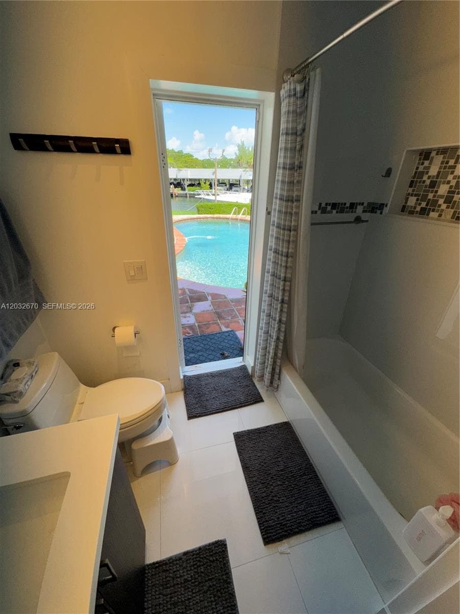 13305 Biscayne Island Ter photo 20
