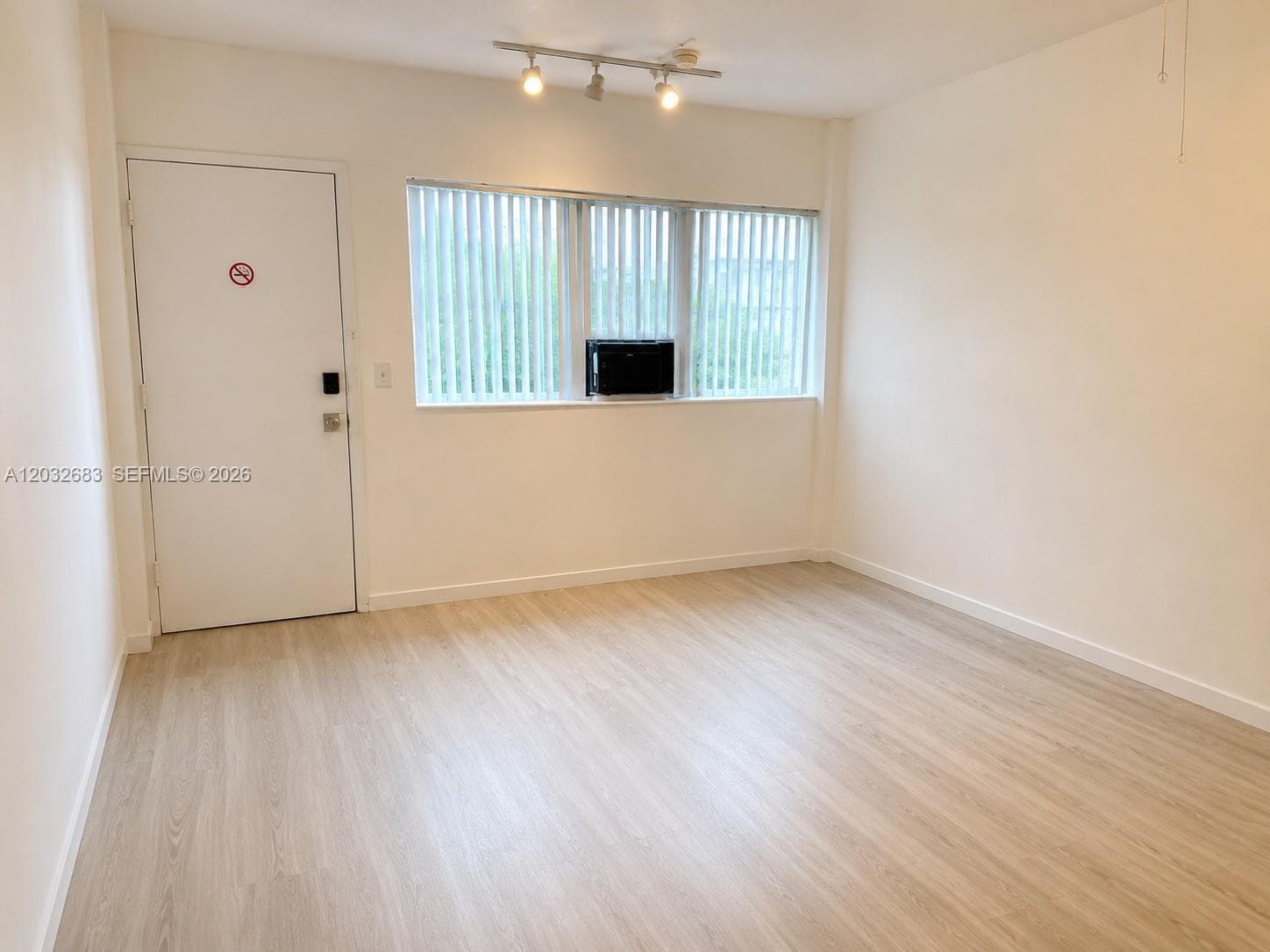 26 Diplomat Pkwy #2263 5