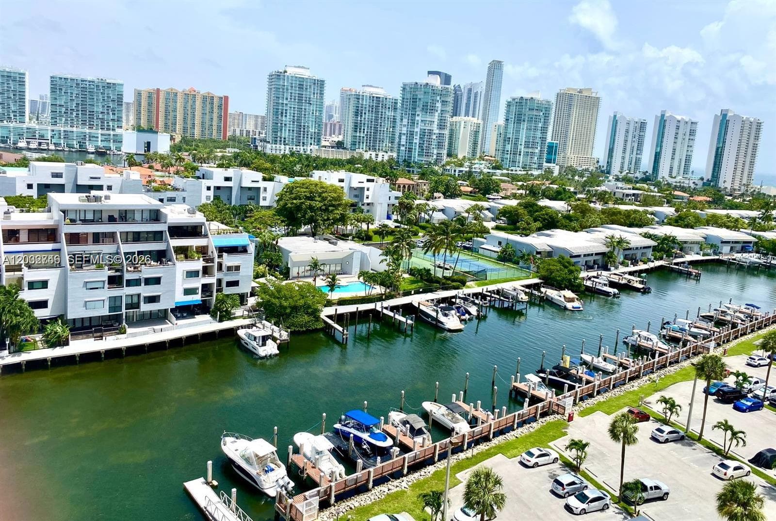 400 Kings Point Dr #309 3