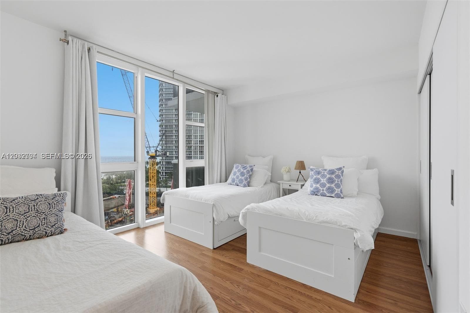 10275 Collins Ave 718 photo 24