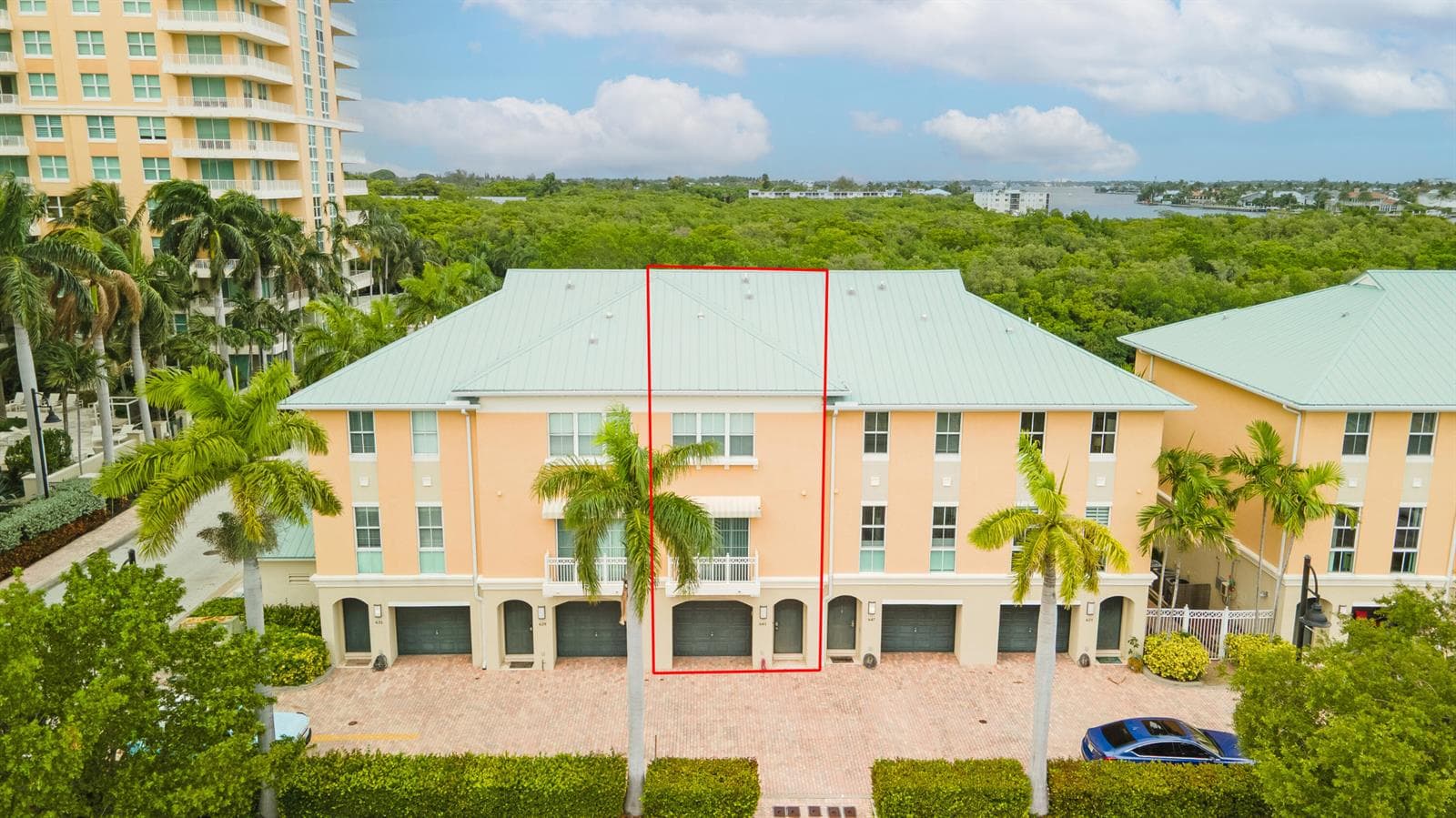 643 Casa Loma Boulevard 3
