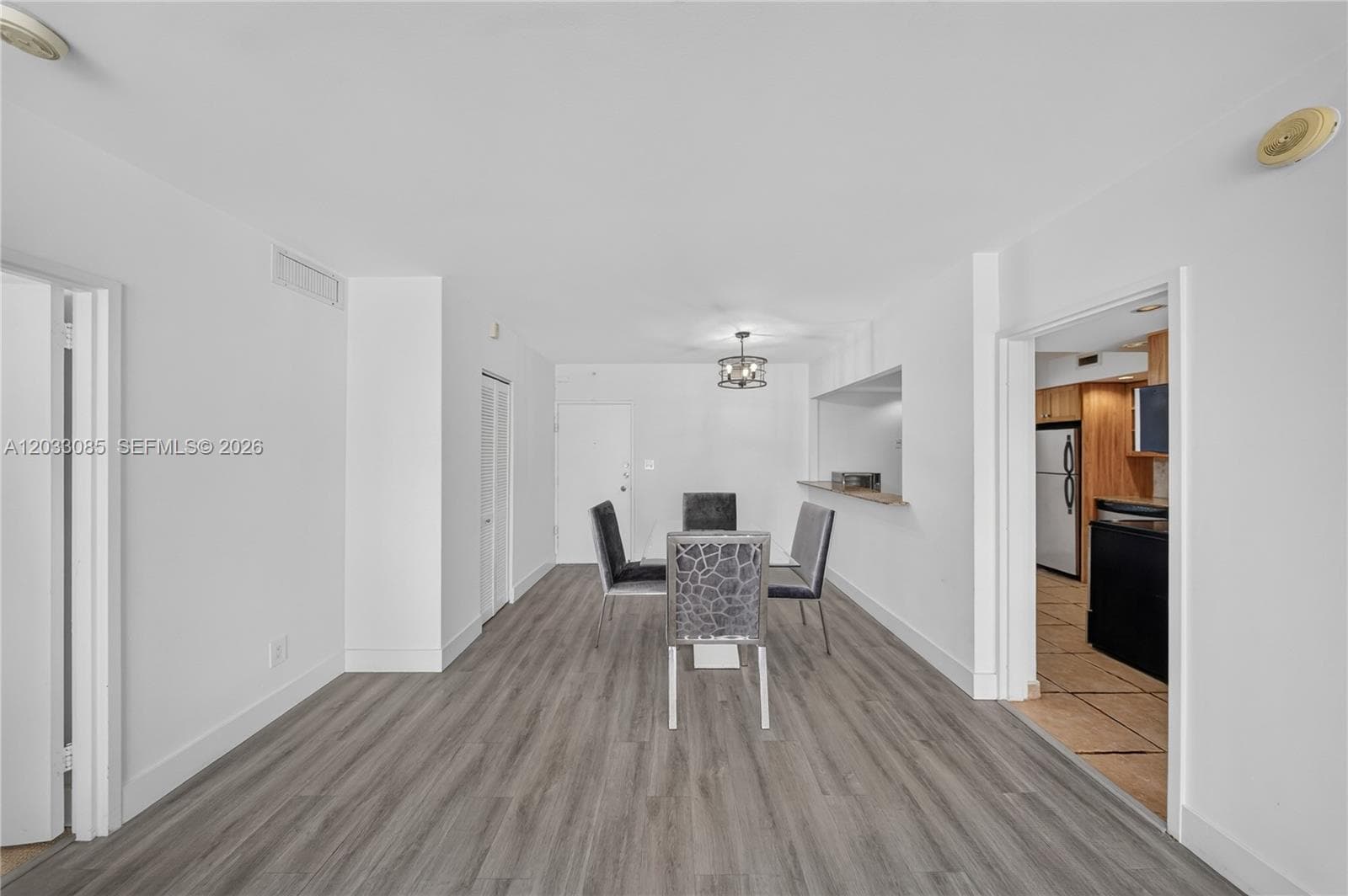 5600 Collins Ave 7W photo 8
