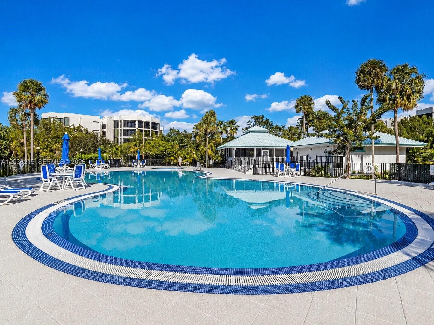 6403 Gulf Of Mexico Blvd 403 photo 18