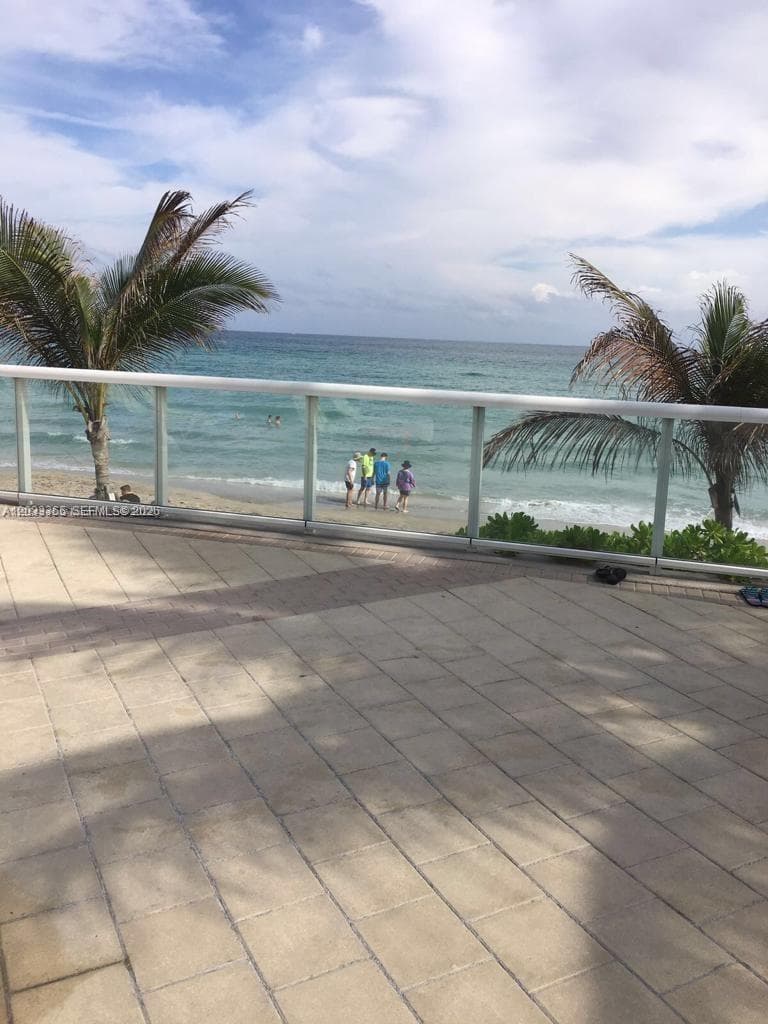2030 S Ocean Dr 1815 photo 19