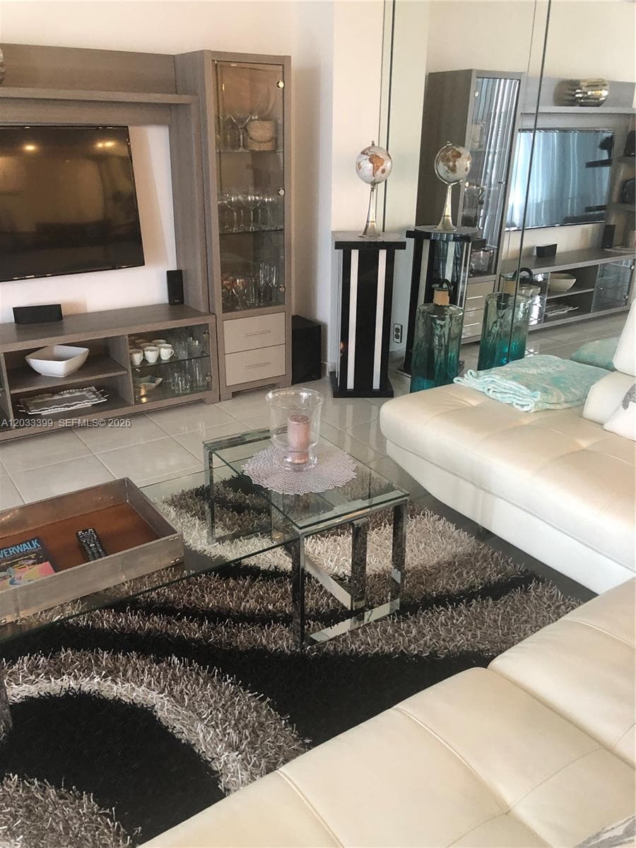 2030 S Ocean Dr 1826 photo 16