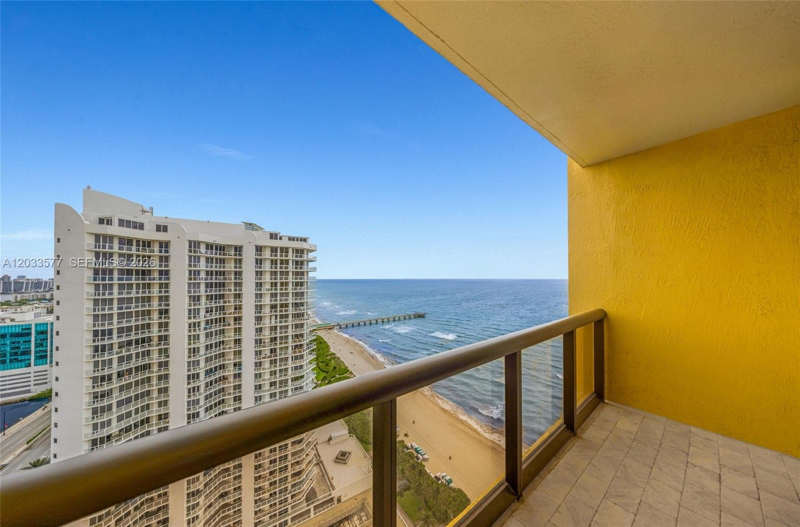16275 Collins Ave 2502 photo 2